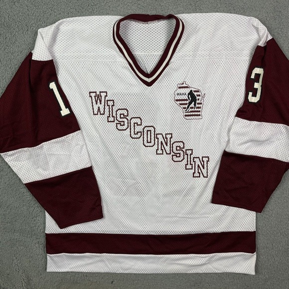 Vintage Wisconsin Hockey Jersey WI WAHA Size XL - Picture 1 of 10